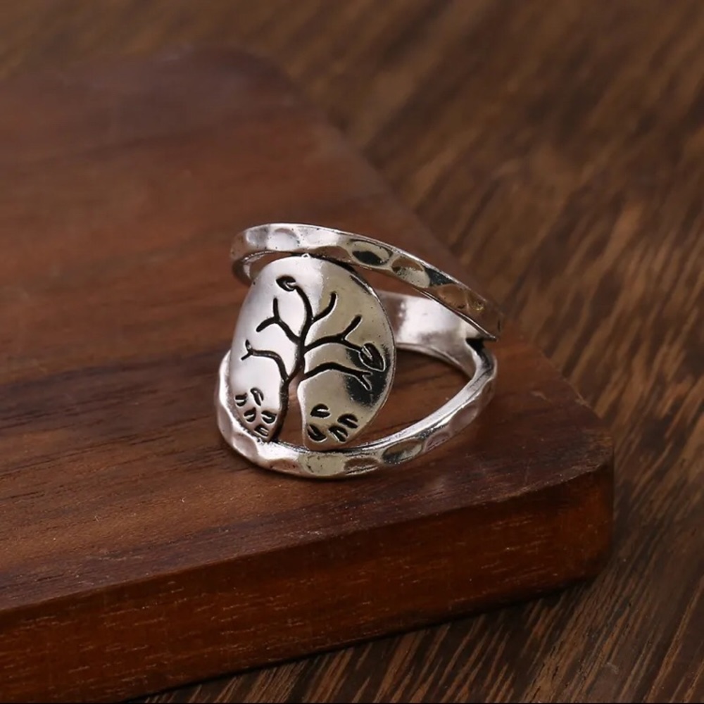 NWOT TREE OF LIFE RING - Picture 4 of 4
